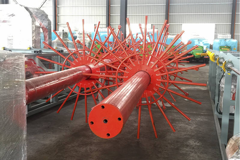 1560757315229587.jpg 钢筋笼滚焊机3